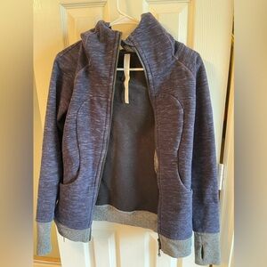 Lululemon zip up hoodie size 6